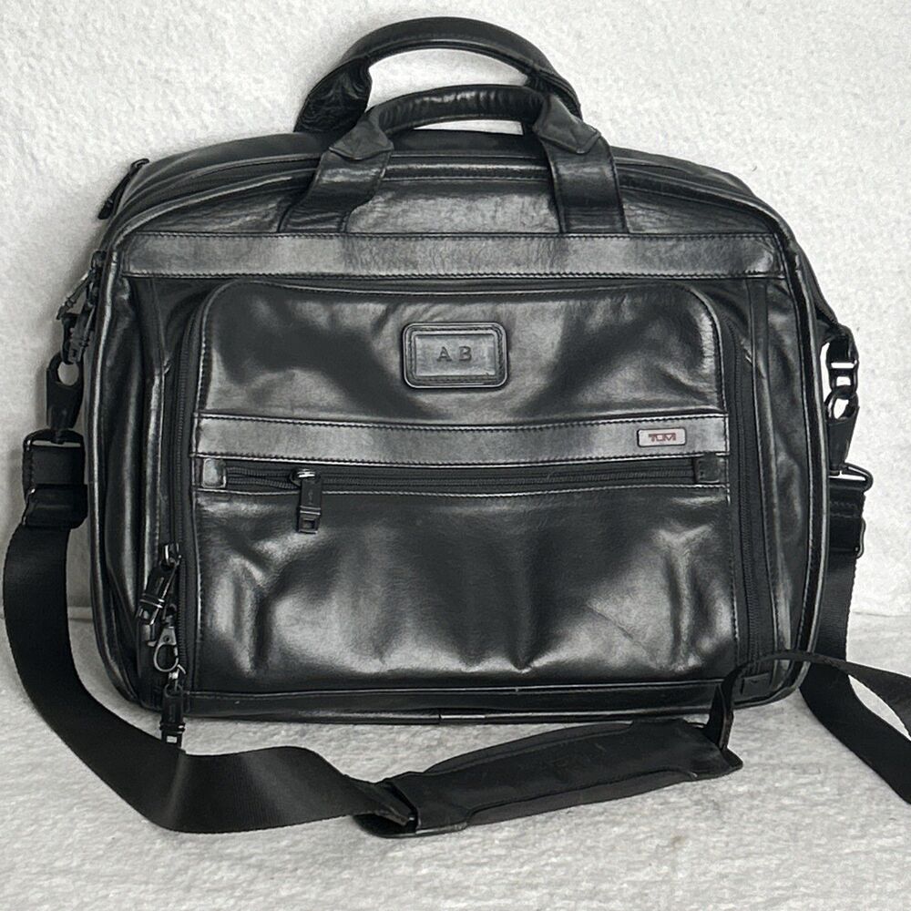 TUMI briefcase leather Large black Carry On Computer Bag 96132DH Organization